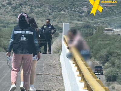 Policía Estatal y Línea Amarilla evitan que mujer se arrojara de un puente