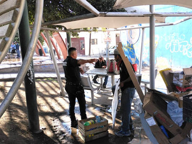 Trabajo permanente de Policía Estatal para evitar que indigentes permanezcan en espacios públicos