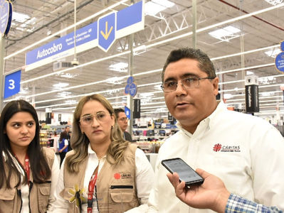 Reconoce presidente de Cáritas Gómez Palacio labor de Leticia Herrera