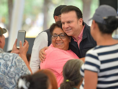 Gobierno Estatal fortalece igualdad y respeto con más de 100 mil Cartillas de Derechos de Mujeres