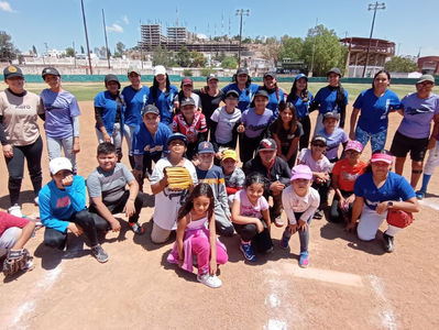 Invitan a la Escuela de Softbol con Chayito Reyes