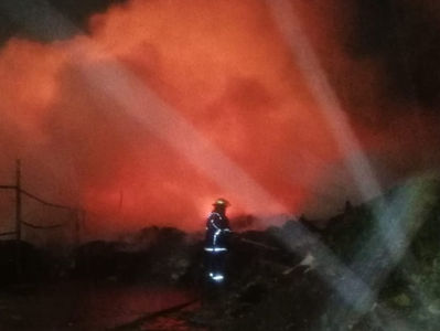 Sofocan incendio de Centro de Transferencia localizado junto a la Colonia el Consuelo