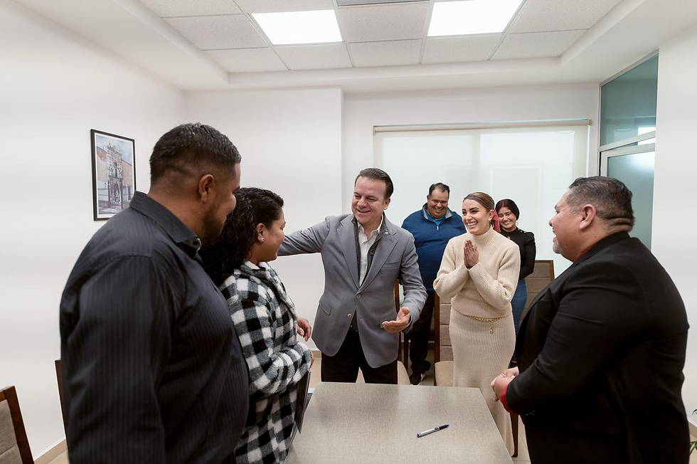 Marisol y Esteban promueven bodas civiles gratuitas para dar certeza legal a las familias en 2026