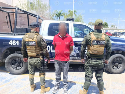 Detienen a sujeto por agredir verbal y físicamente a su madre y hermana