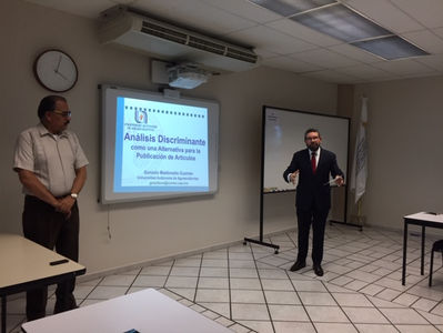 Facultad de Economía, Contaduría y Administración UJED ofrece curso-taller para publicación de artíc