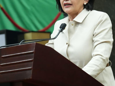 Convoca Rocío Rebollo establecer frente común por Durango