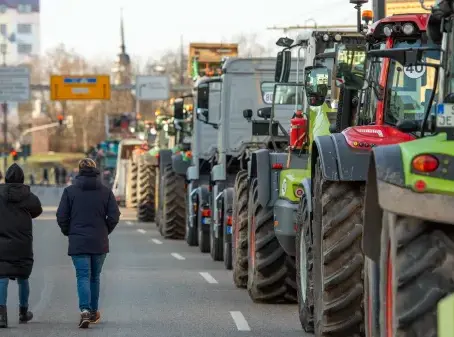 Border Breakthrough: Poland and Ukraine Resolve Farmer's Blockade - 2024