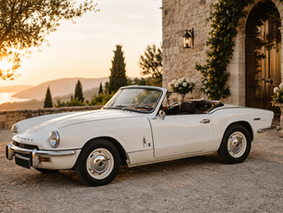 vintage car for wedding