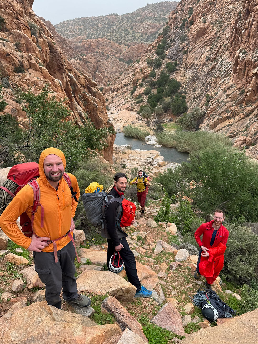 Approaching Oxbow Walls