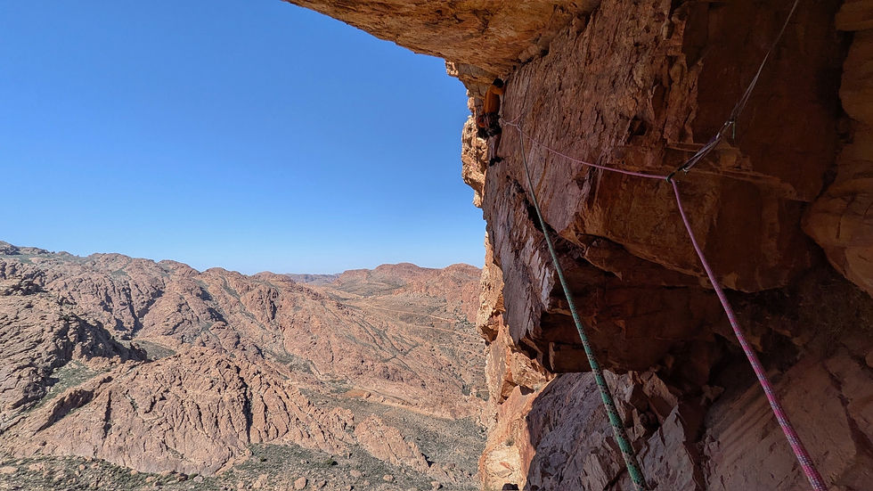 Simon Perrett on Voyager E2