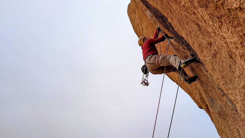 Paul Kidd on the steep hand/fist crack of Desert Storm E3