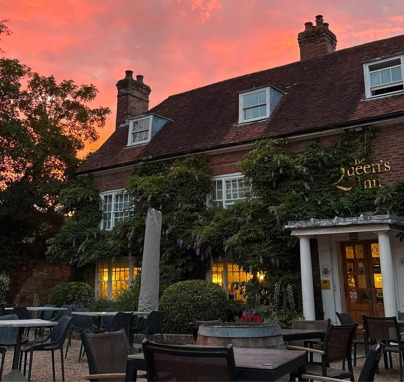 The Queen's Inn in Cranbrook