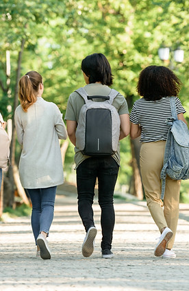 multiethnic-group-young-students.jpg