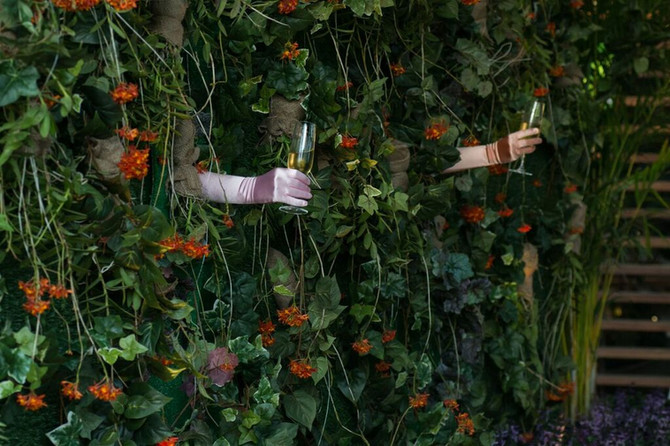 10 Great Ideas for a Buzz-Worthy Enchanted Summer Garden Party