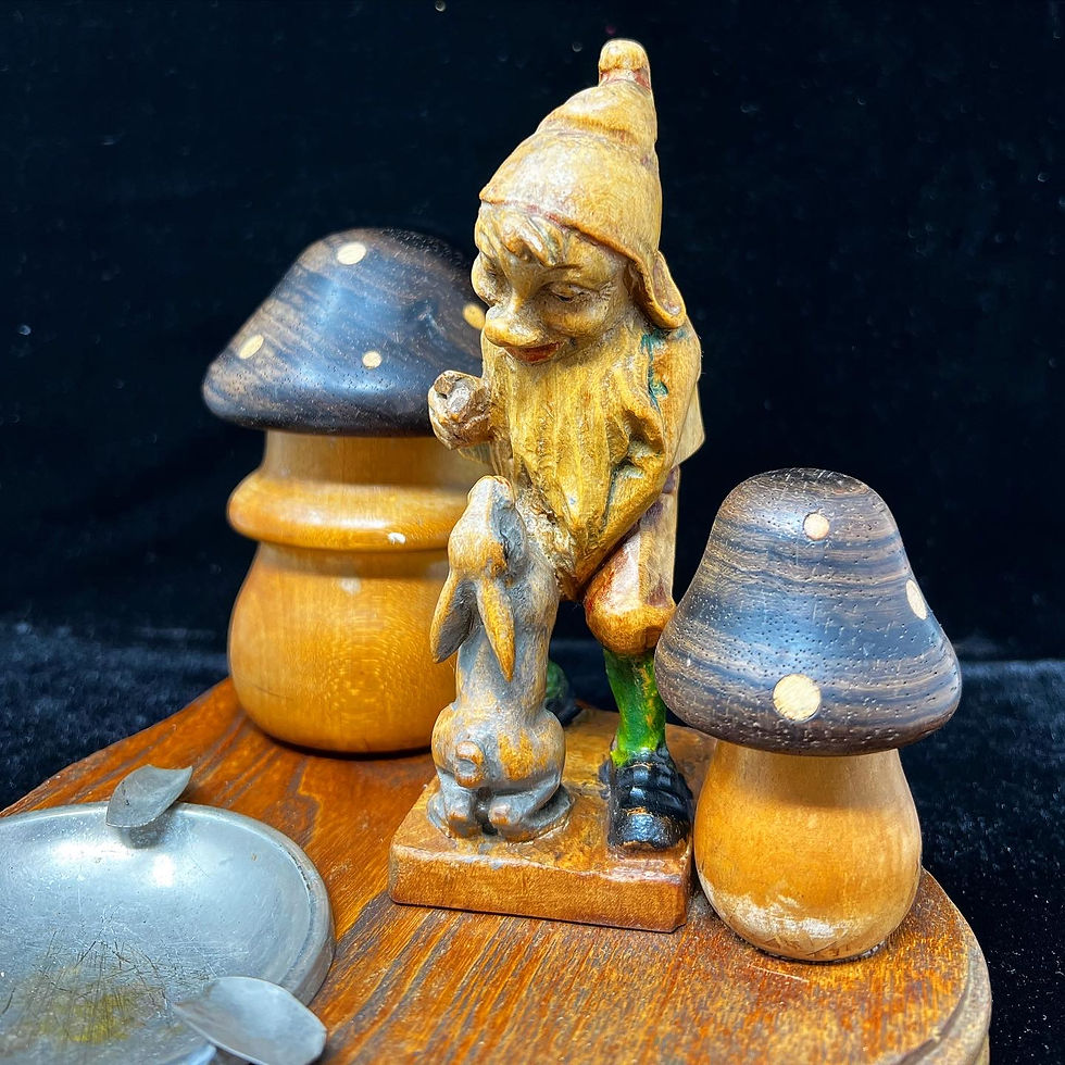 Miniatura: Cigarrera con Cenicero Con Gnomo y Hongos 