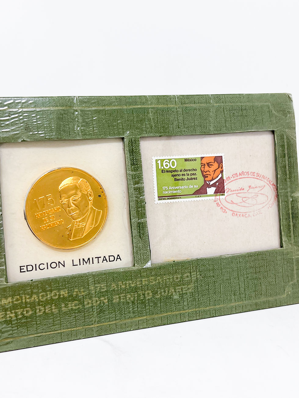 Miniatura: Medalla de Plata y Timbres Natalicio Benito Juárez 