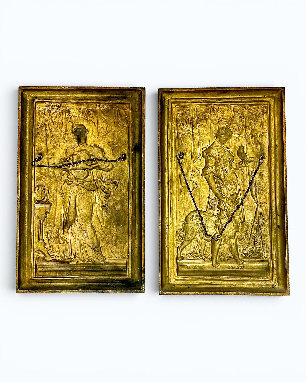 Miniatura: Placas de Pared Estilo Victoriano Marca Bradley Hubbard S. XIX