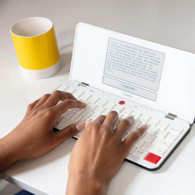 Freewrite Smart Typewrite, Traveler