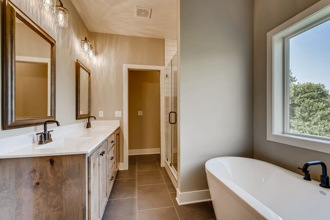 20 Primary Bathroom.jpg
