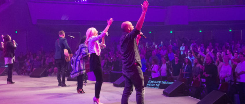 Phoenix_Campus_worship_team-750x300.jpg