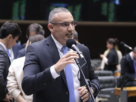 PL 2325/2026 - Matou, estuprou, sequestrou ou roubou? Crimes graves passam a ter punições mais rígidas e sem soltura automática no ECA.