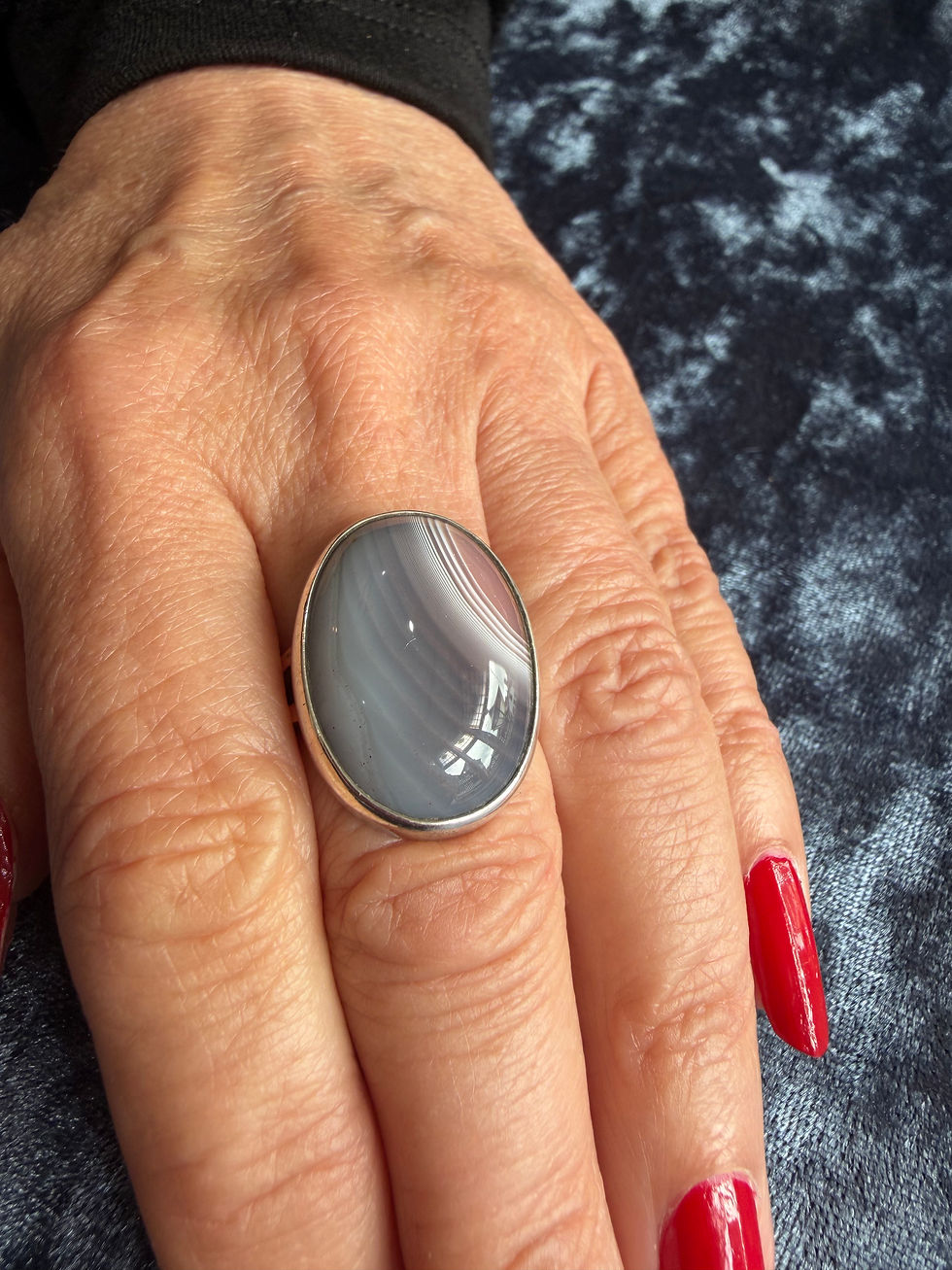 Thumbnail: Preloved Sterling Silver Agate Ring 