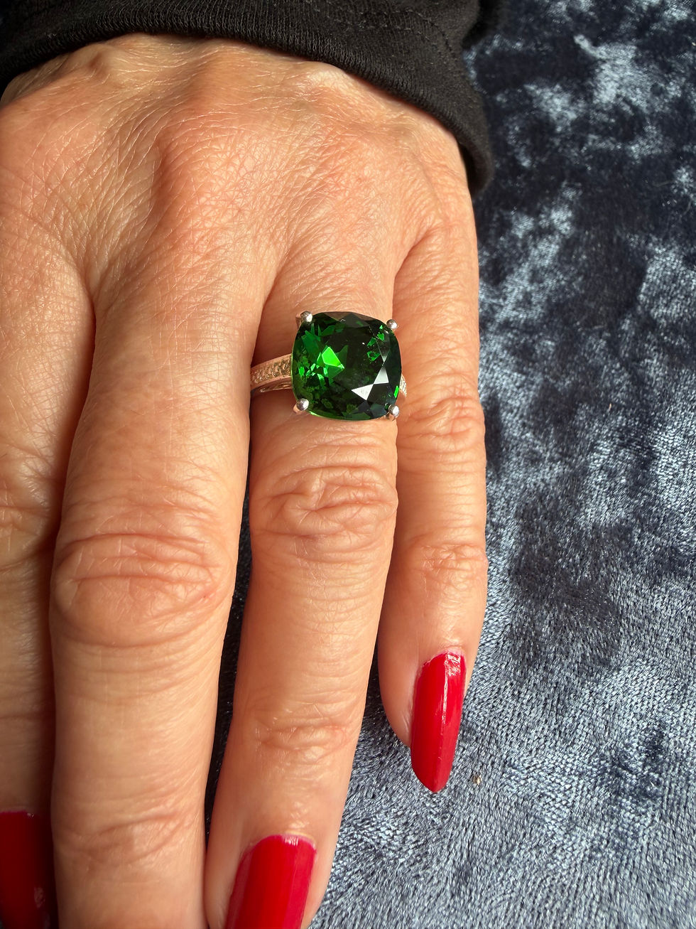 Thumbnail: Preloved Sterling Silver Green Paste Ring 