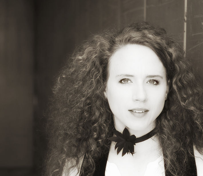 Jana Kühn 
