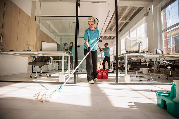 Top Reasons Businesses Invest in Professional Office Cleanout Services