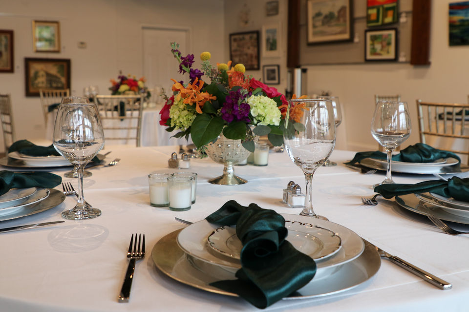 Studio C is an event venue for any occasion. It is a party venue, rental space, and event space. Perfect for a wedding reception, baby shower, bridal party, birthday party, engagement party and more. Located in Downtown Frankfort IL. Floral arrangements are by BoKAY Flowers, a florist in Frankfort IL.