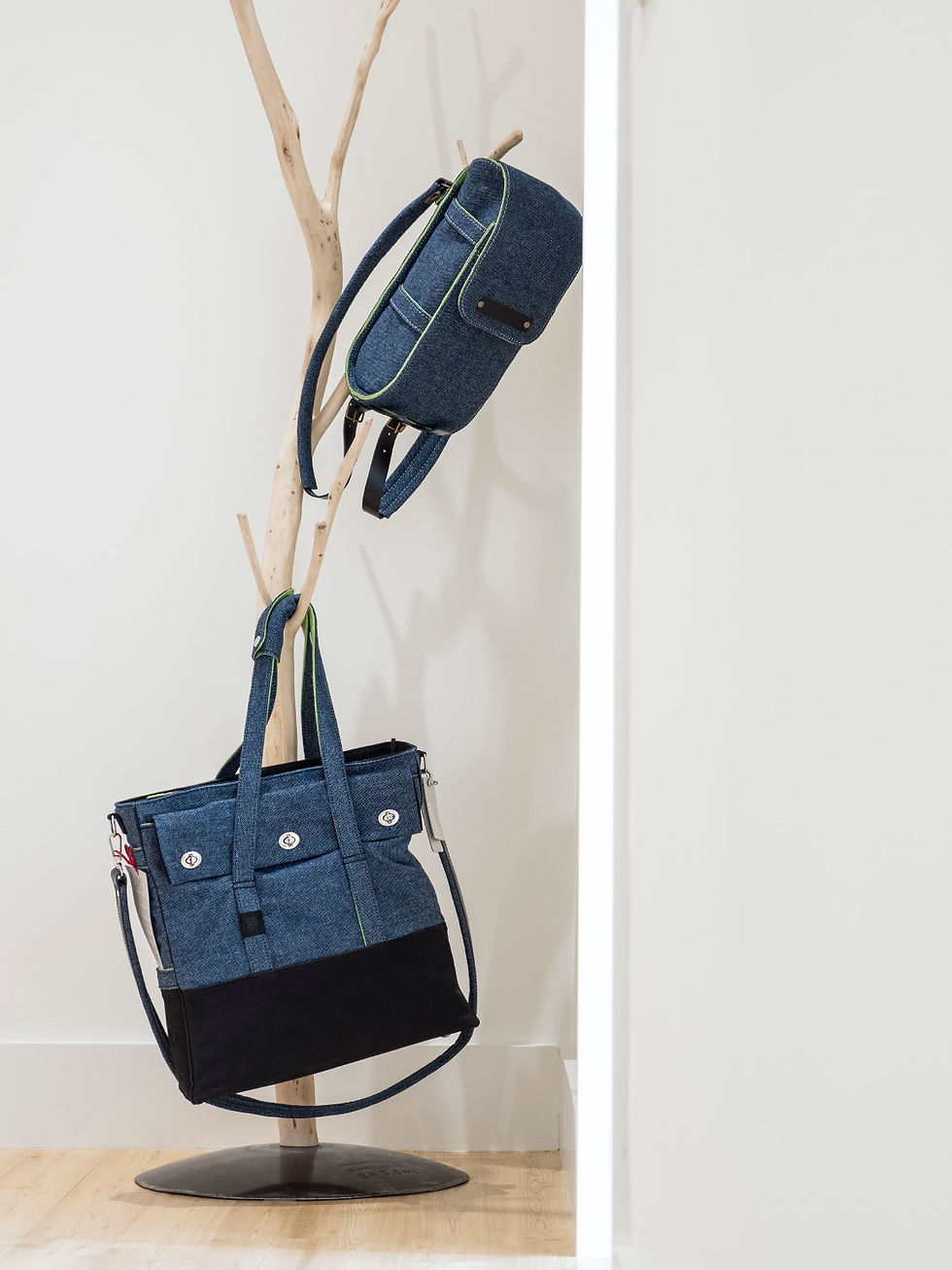 Thumbnail: CINECITTA JEANS TOTE BAG