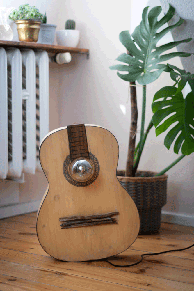 gitarre-lampe-für-die-tonne-diy.gif
