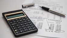 The SAFPS warns taxpayers about evolving SARS scams this tax season, highlighting common fraud tactics, practical prevention tips, and trusted reporting channels to stay protected.