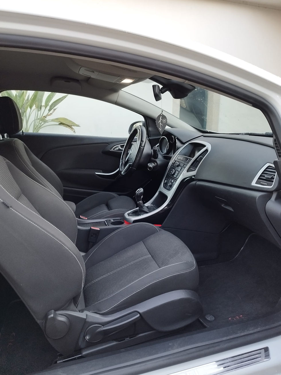 Miniatura: Opel Astra GTC