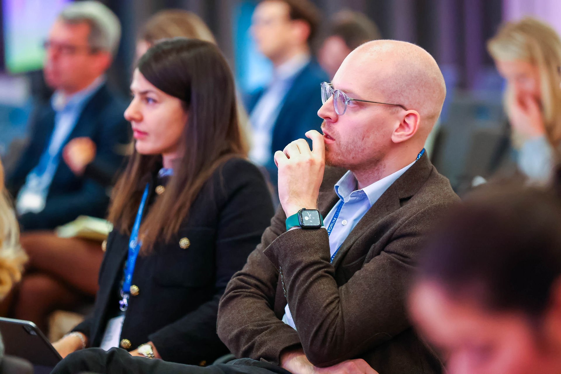 Peter Loffelhardt moderating the session in European Health Forum Gastein 2023: European Rare Disease Research in Crisis?