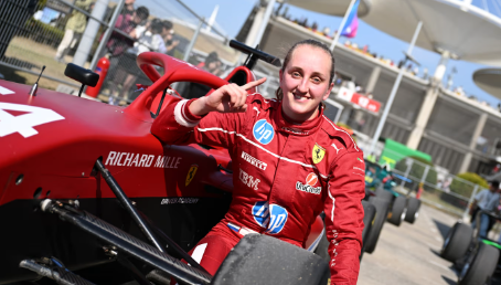 F1 Academy Jeddah 2025: Weug conquista la vetta, Lloyd festeggia la sua prima vittoria