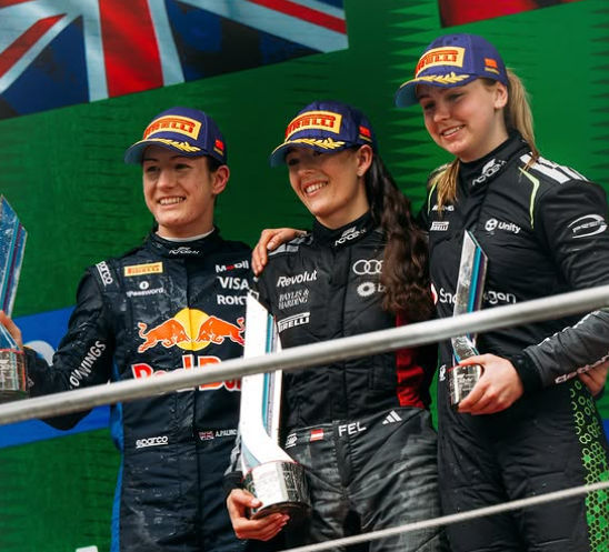 F1 Academy, Shanghai: Gademan domina Gara 1, Felbermayr resiste a Palmowski in Gara 2