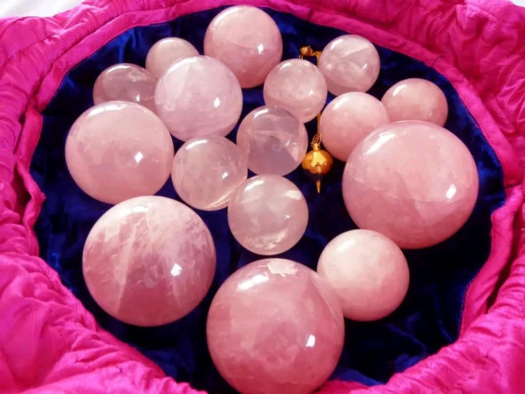 Miracle of Love,  1 rose quartz ball