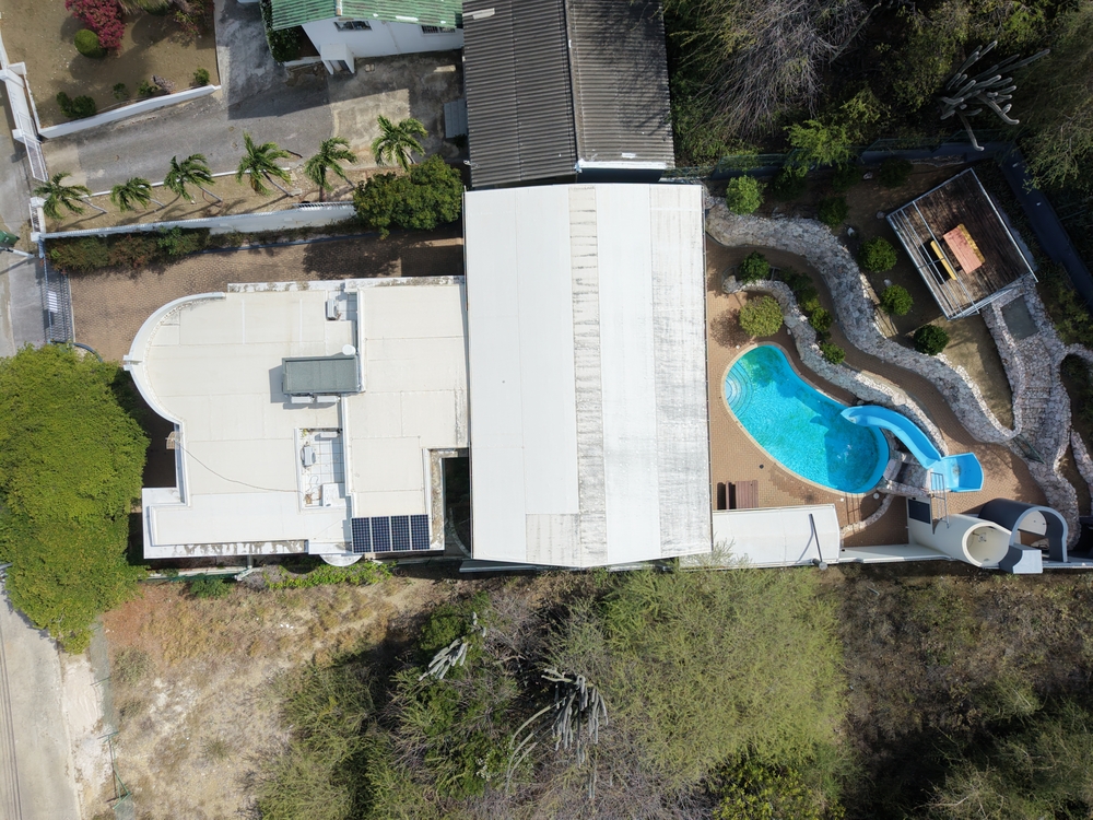Villa in Salina