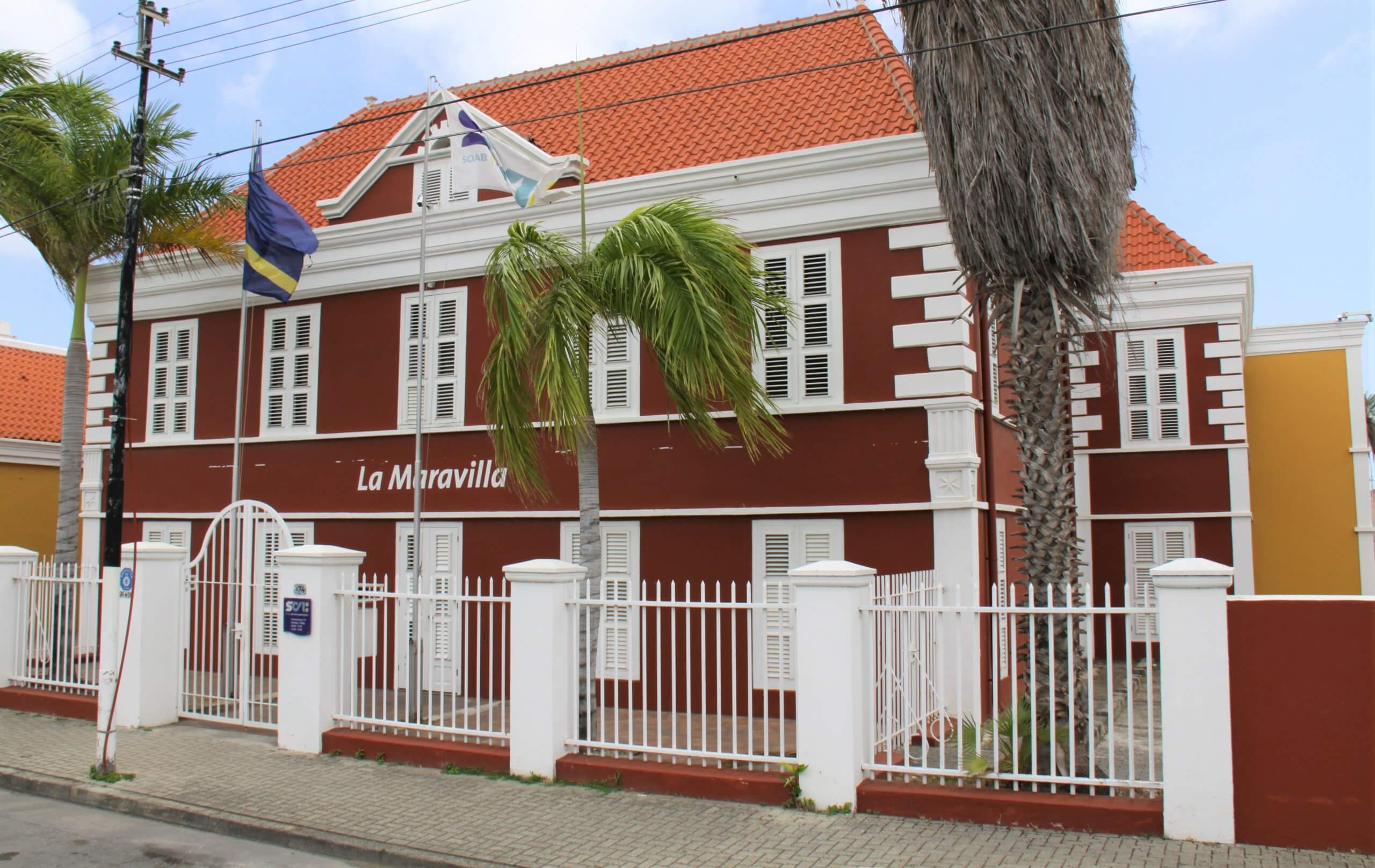Commercial in Scharloo