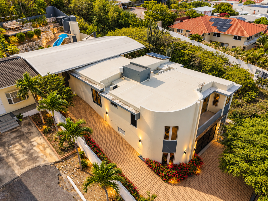 Villa in Salina