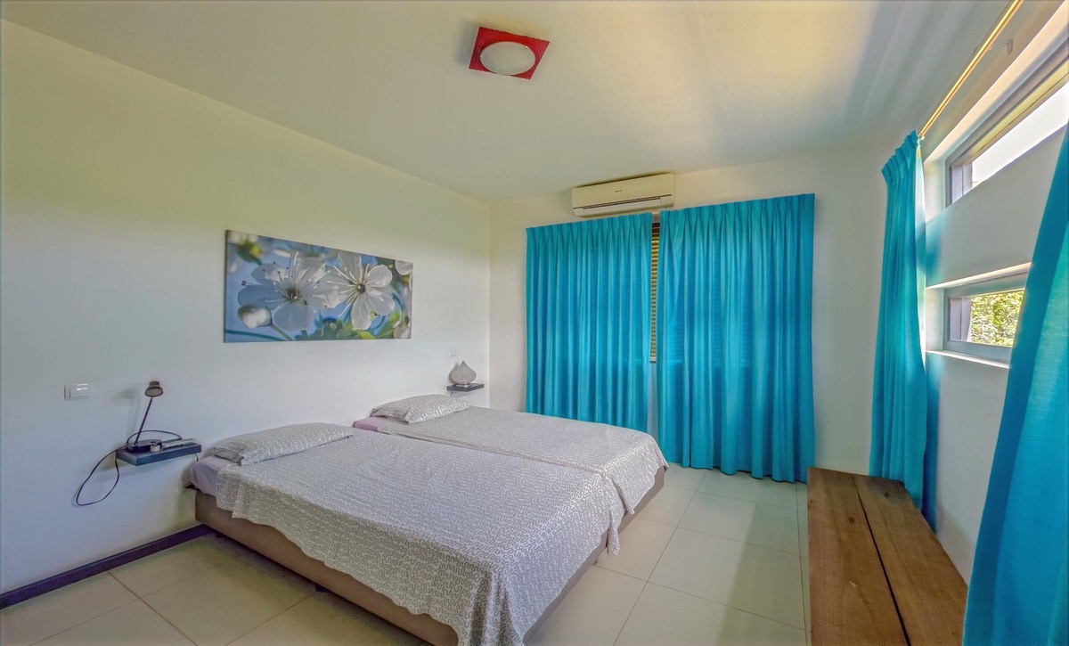 Villa in Coral Estate