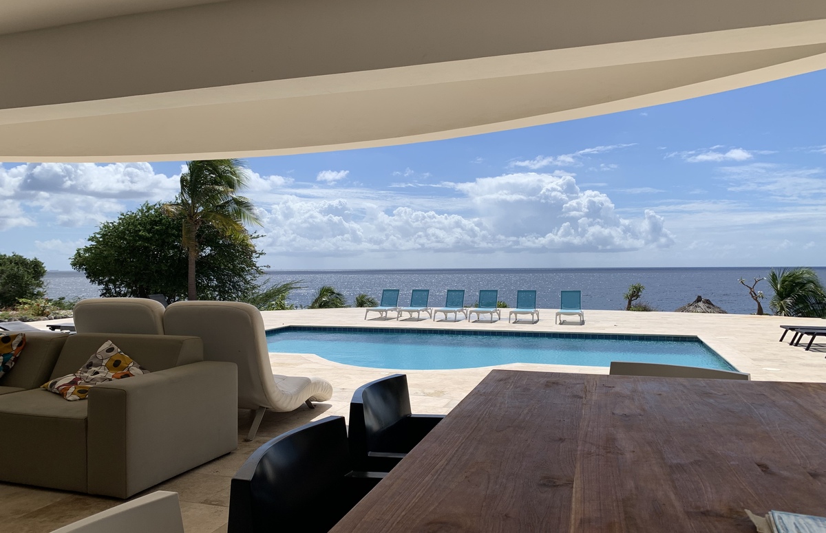 Villa in Coral Estate