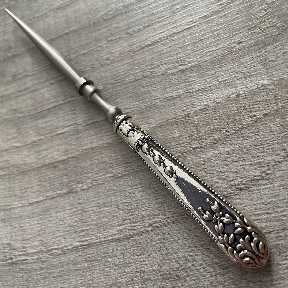 Thumbnail: Vintage Style Sewing Tools Kit