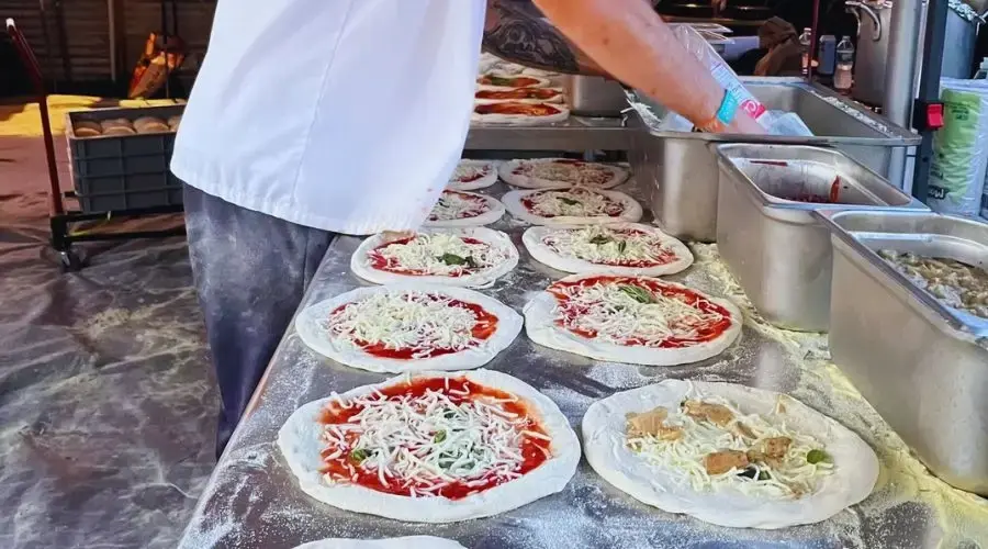 What Makes Neapolitan Pizza Different? A Style-by-Style Breakdown