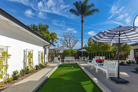 Play outdoor games, bocci ball, gardening, and more.