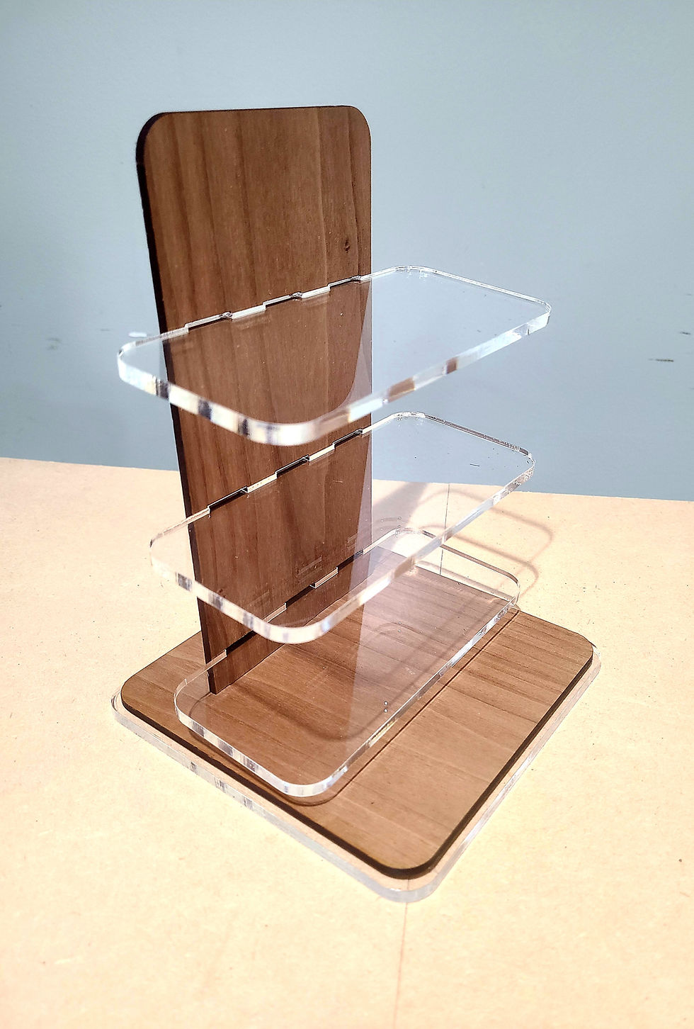 Thumbnail: Sunglasses Stand