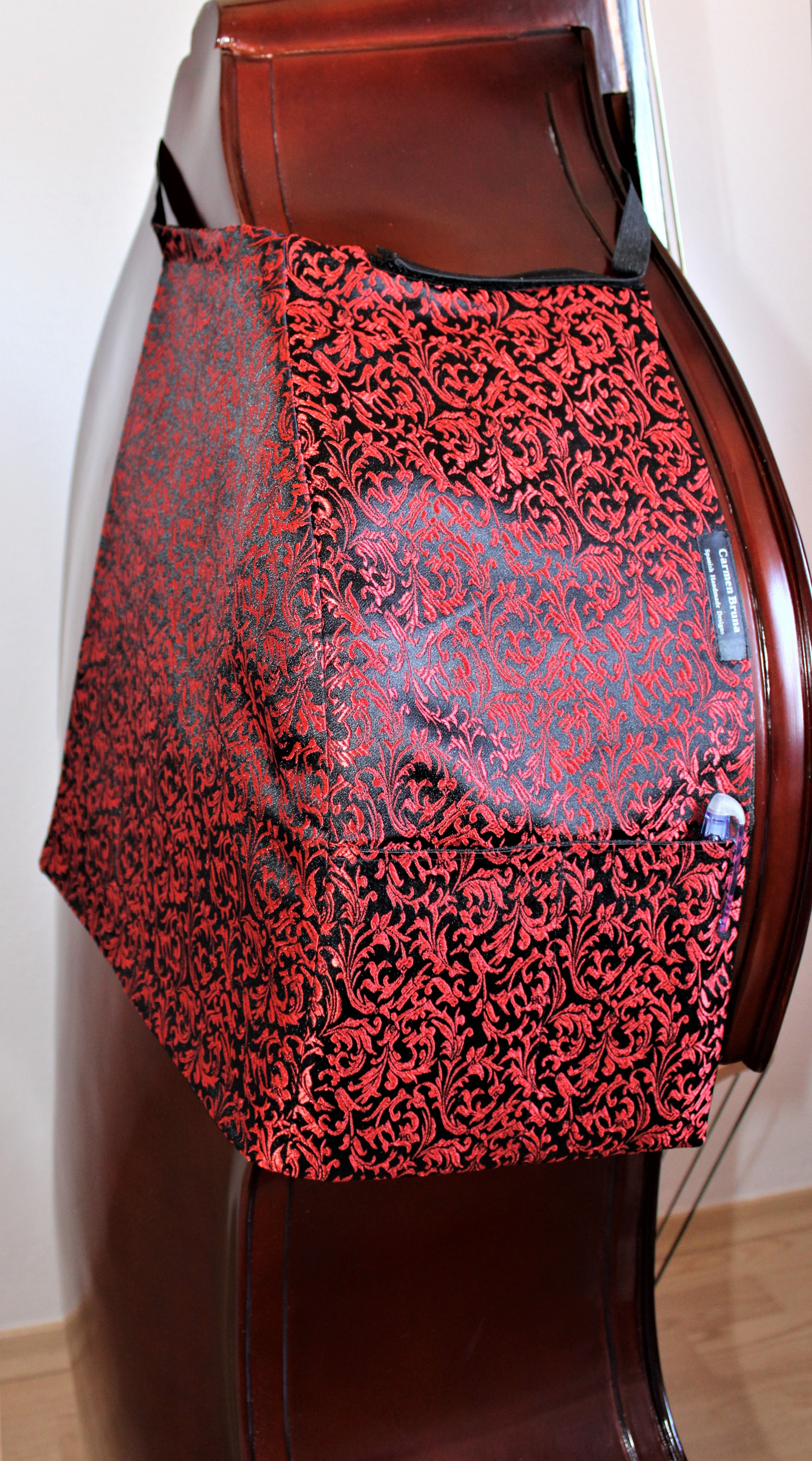 Bass Bib Dante's Inferno