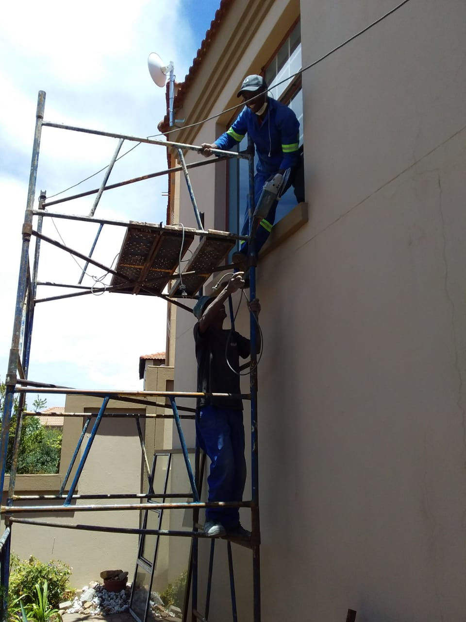 Thumbnail: 2600X1800 Aluminium Windows