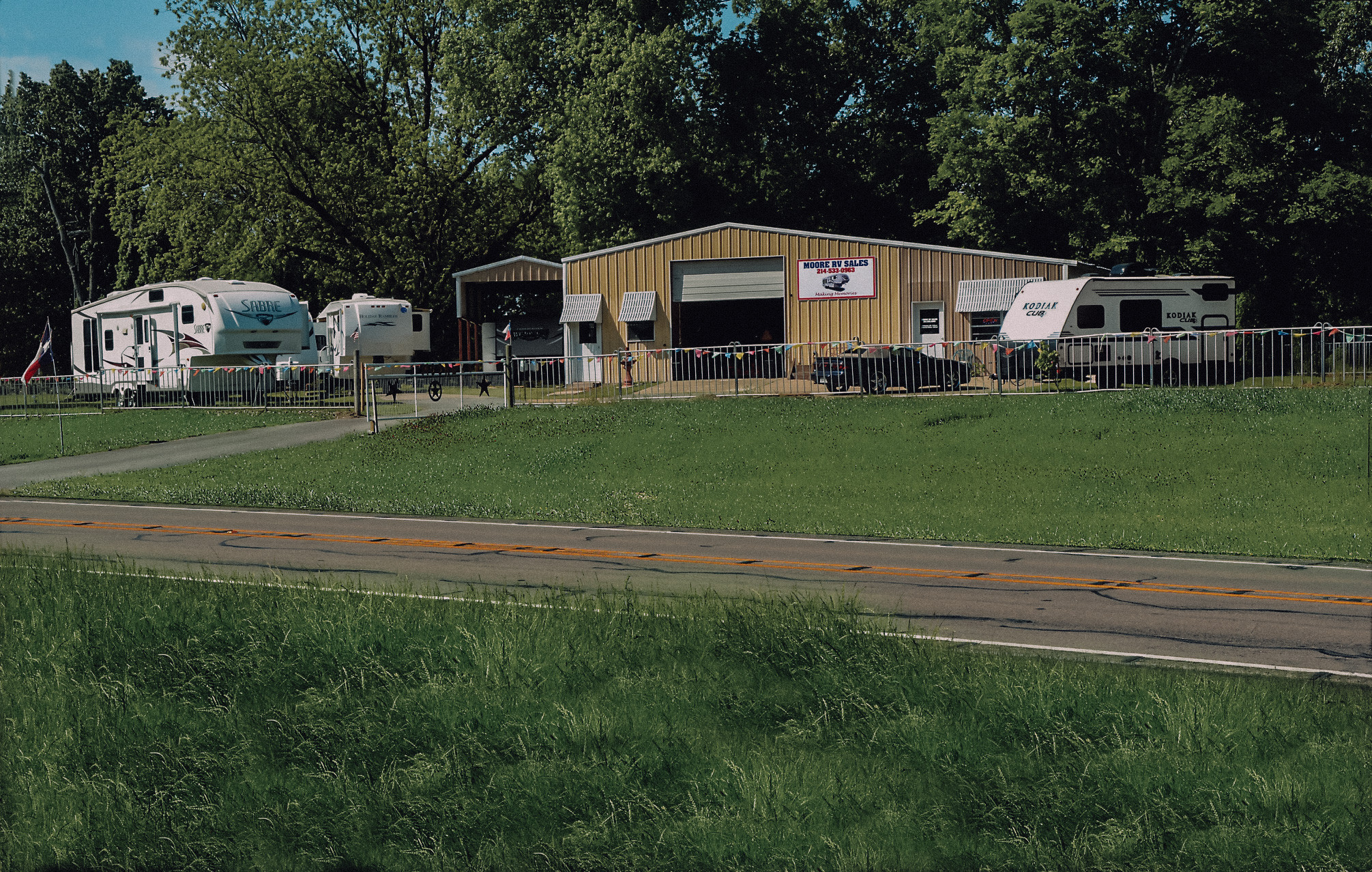 Moore RV Sales Bumper Trailers and Fifthwheels Texas